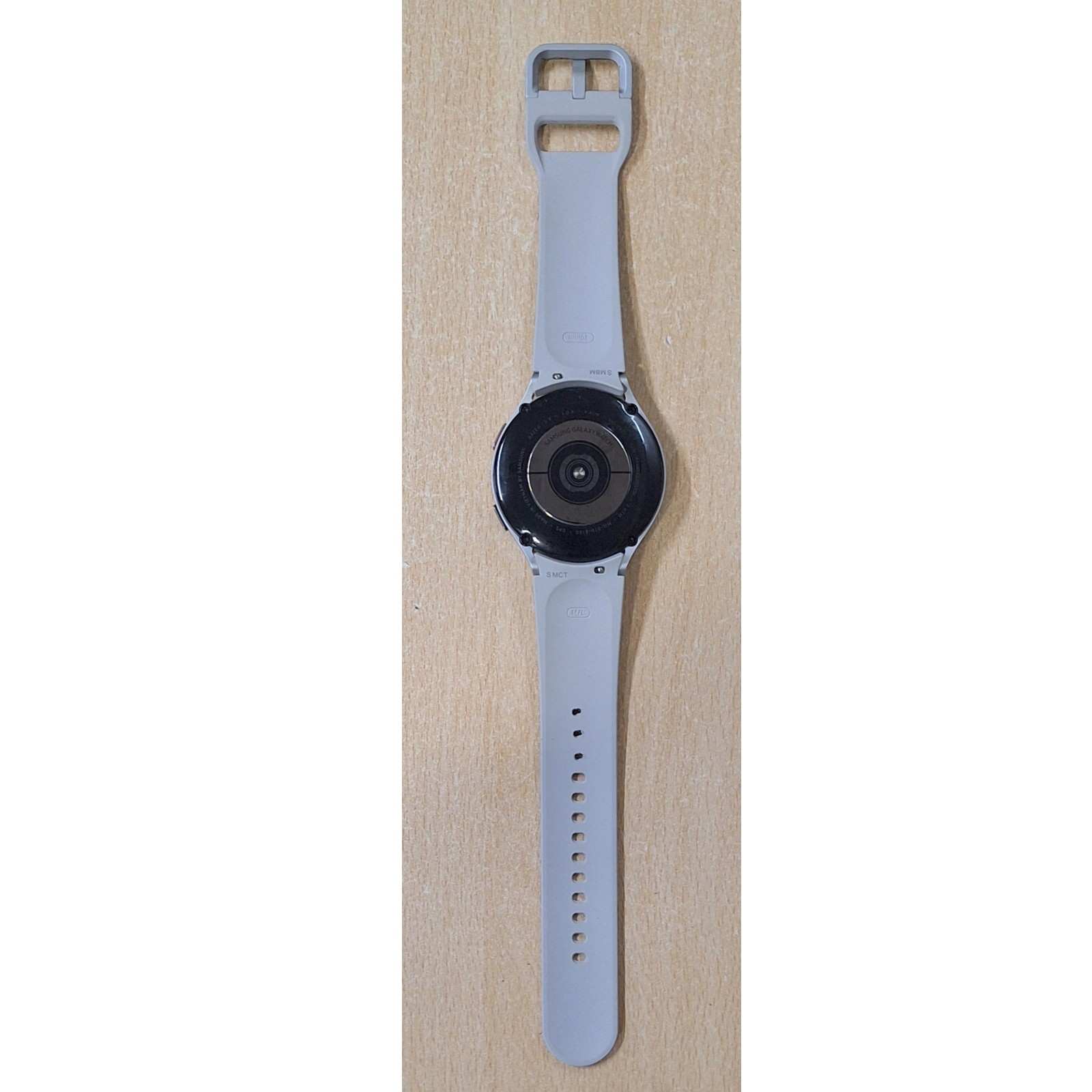Samsung Galaxy Watch 4 (CLYW) (SM-R870) Silver Smart watch (Good Condition) — photo 3