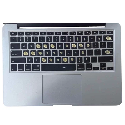 Used Apple MacBook Pro (Retina, 13-inch 2015) (A1502) Intel Core i5 5th Gen 128GB SSD 16GB Silver Laptop - Alternate View